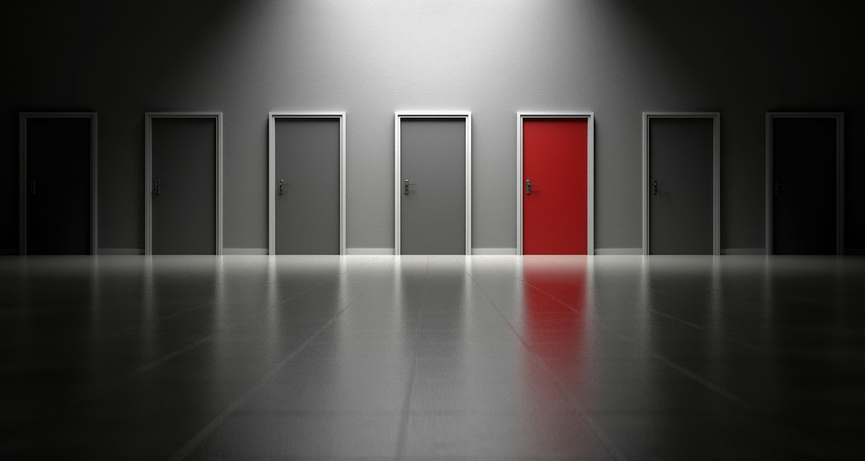 What’s the Difference Between Banks, Direct Lenders and Mortgage Brokers?